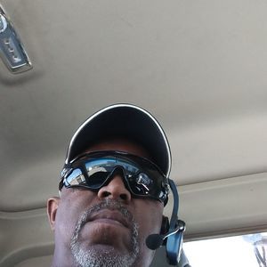 Meet your Posher, Adam